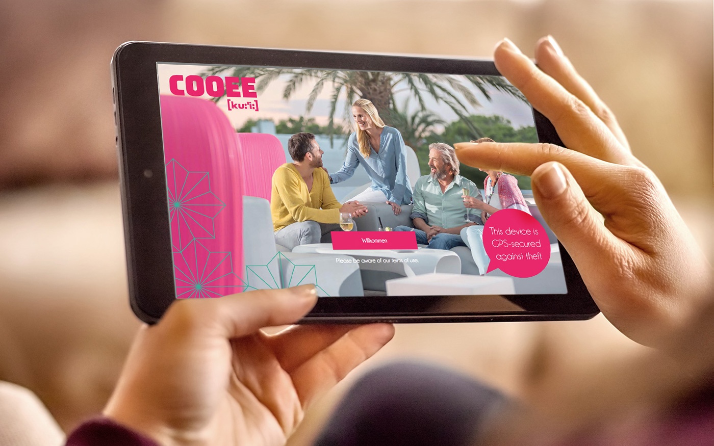 COOEE Hotels Webseite auf einem Tablet